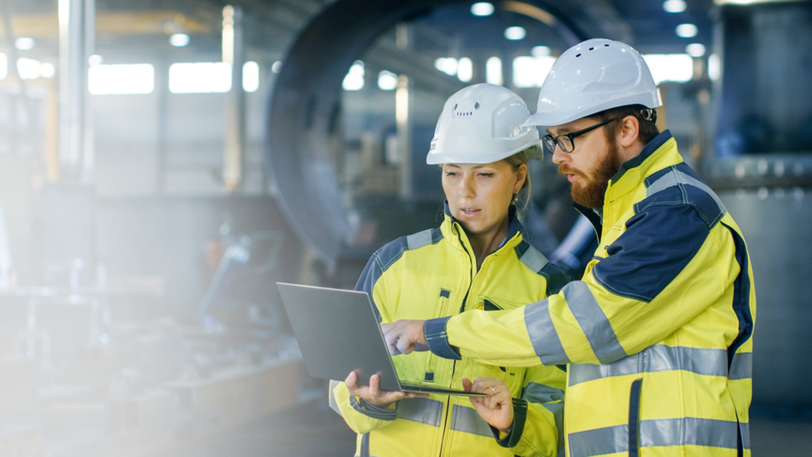 Advanced CFD and FEA Analysis for Optimized Engineering Design Solutions